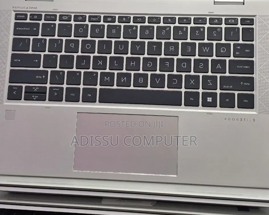 New Laptop HP EliteBook 830 G8 32GB Intel Core i7 SSD 512GB