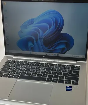 New Laptop HP EliteBook 840 G10 16GB Intel Core i7 SSD 512GB