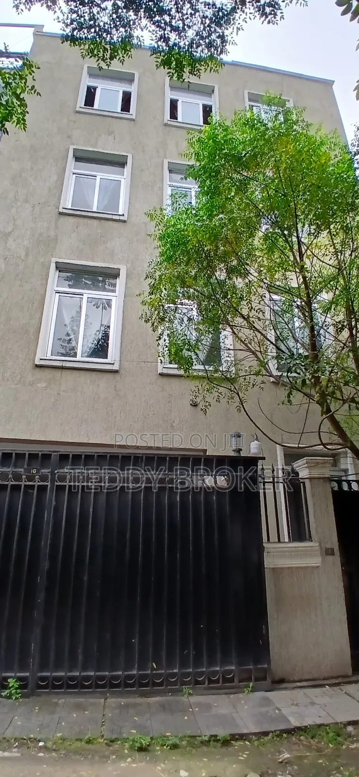 7bdrm House in Haile Garment, Nifas Silk-Lafto for sale