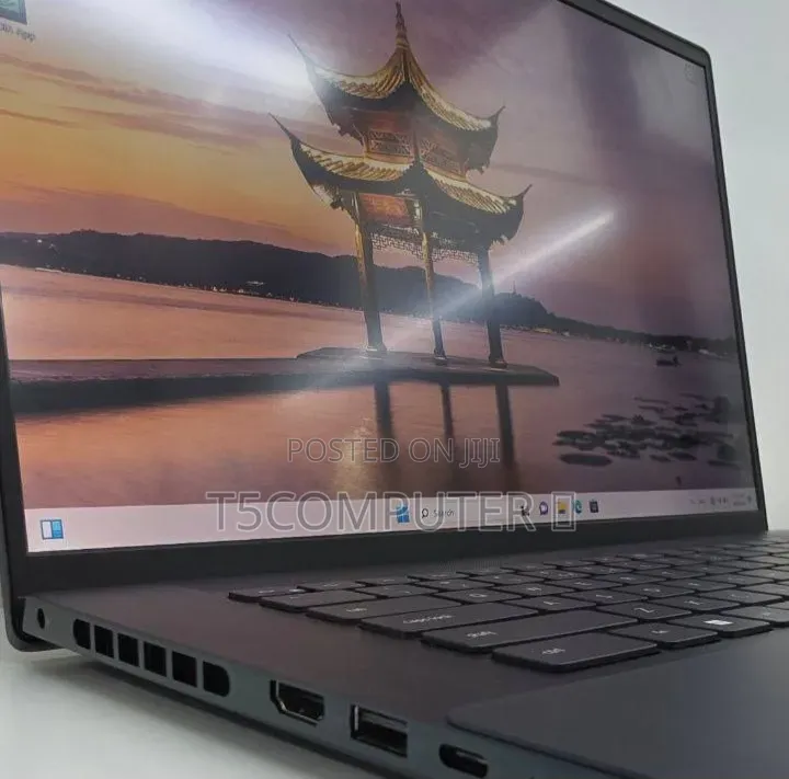 New Laptop Dell Inspiron 15 16GB Intel Core i7 SSD 512GB