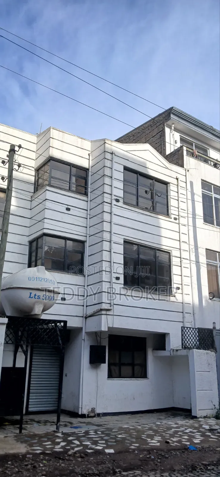 3bdrm House in Haile Garment, Nifas Silk-Lafto for sale