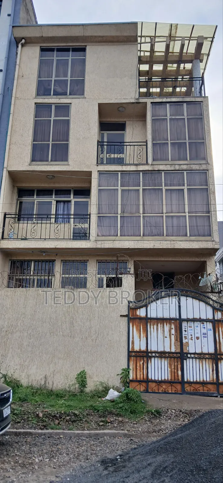 6bdrm House in Haile Garment, Nifas Silk-Lafto for sale