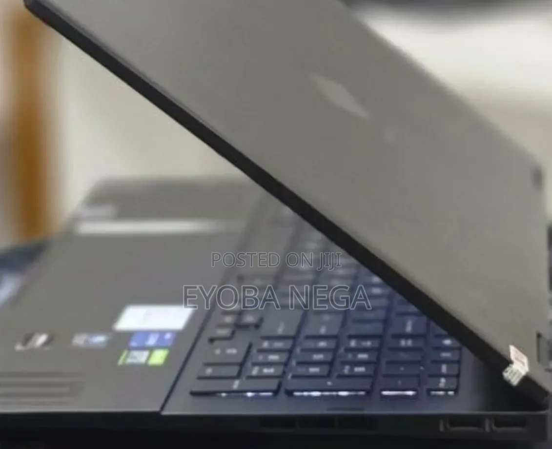 New Laptop HP Omen 16 16GB Intel Core i9 SSD 512GB