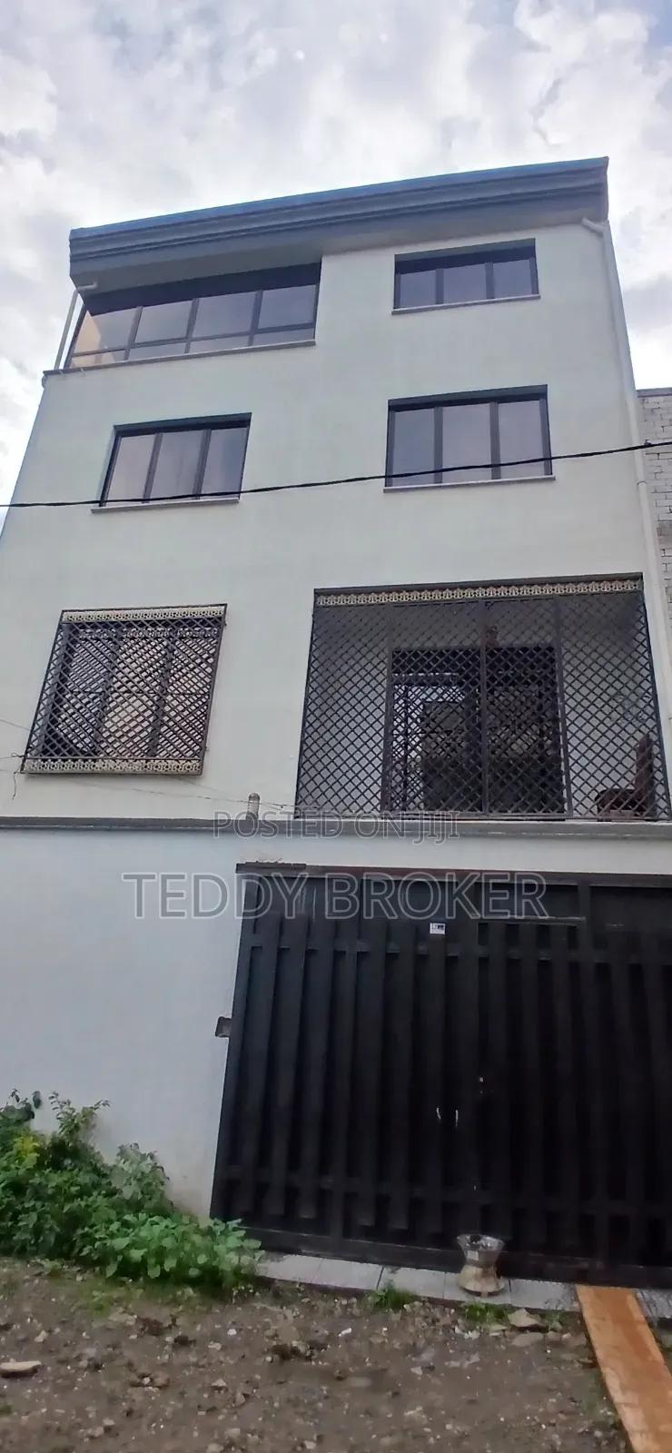 6bdrm House in Haile Garment, Nifas Silk-Lafto for sale