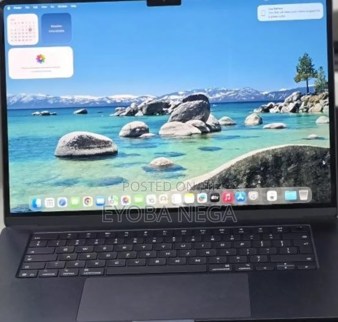 New Laptop Apple MacBook Air 2025 M4 16GB Apple M4 SSD 256GB