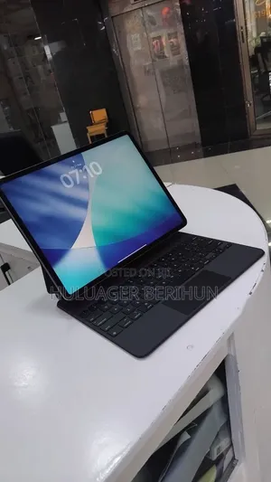 New Apple iPad Pro 256 GB Black