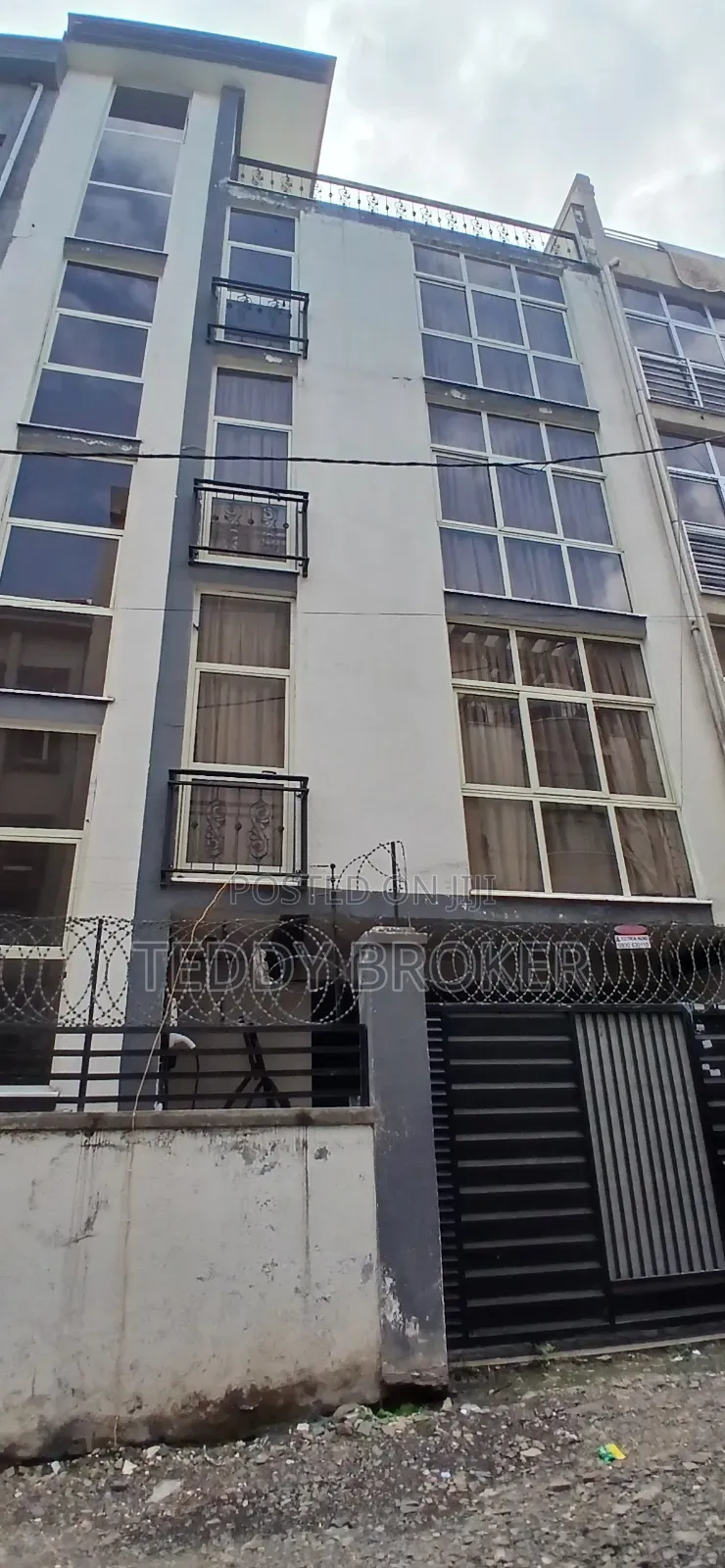 7bdrm House in Haile Garment, Nifas Silk-Lafto for sale