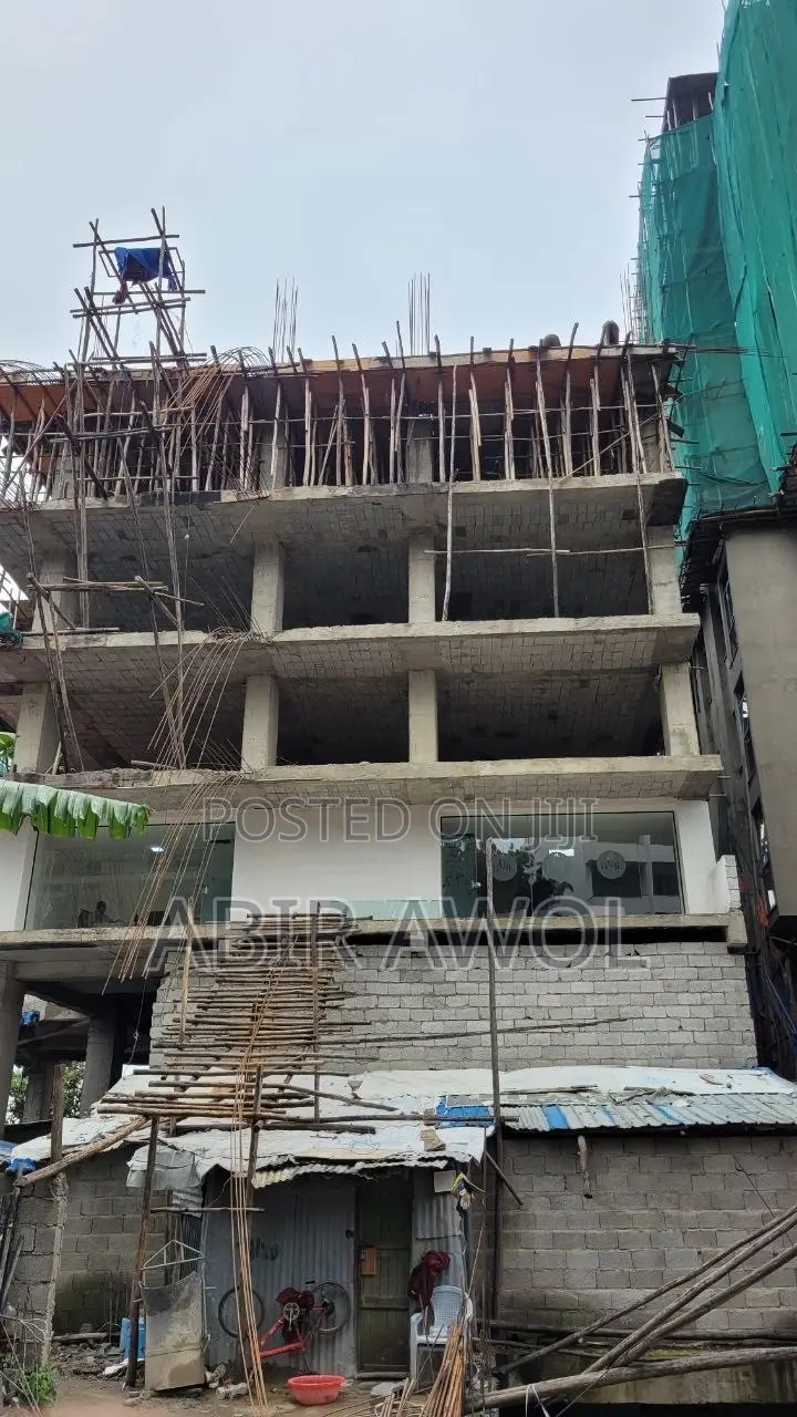 3bdrm Apartment in Bml, Yeka for sale