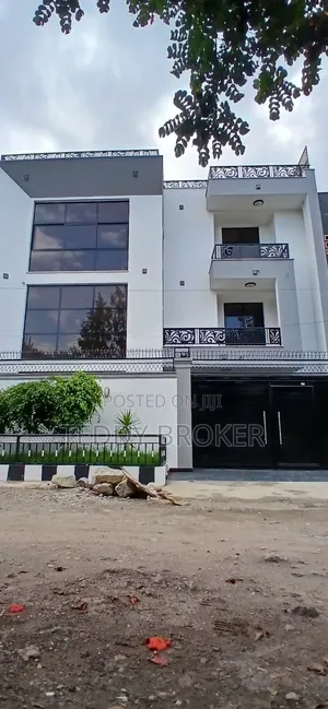 9bdrm House in Lebu, Nifas Silk-Lafto for sale