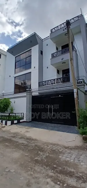 9bdrm House in Lebu, Nifas Silk-Lafto for sale