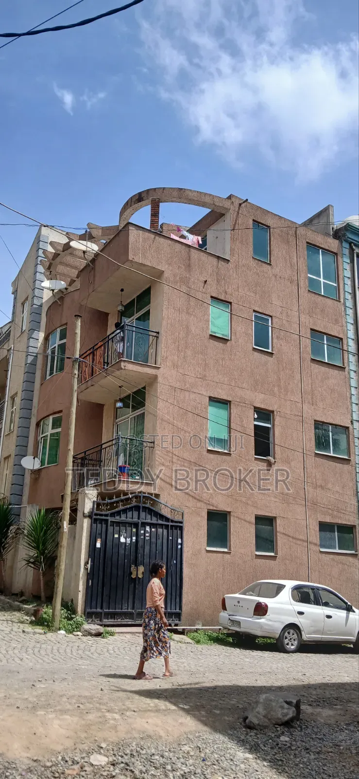 6bdrm House in Haile Garment, Nifas Silk-Lafto for sale
