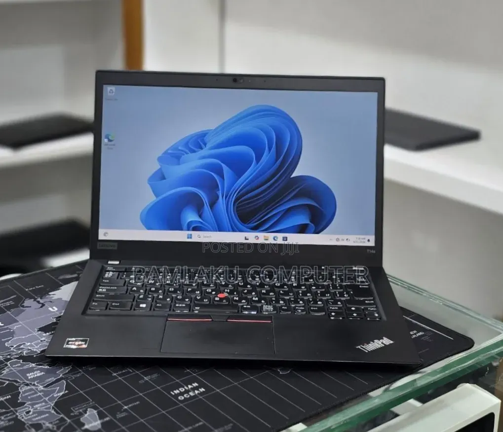 New Laptop Lenovo ThinkPad T14s Gen 2 16GB AMD Ryzen 5 SSD 512GB