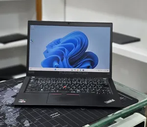 New Laptop Lenovo ThinkPad T14s Gen 2 16GB AMD Ryzen 5 SSD 512GB