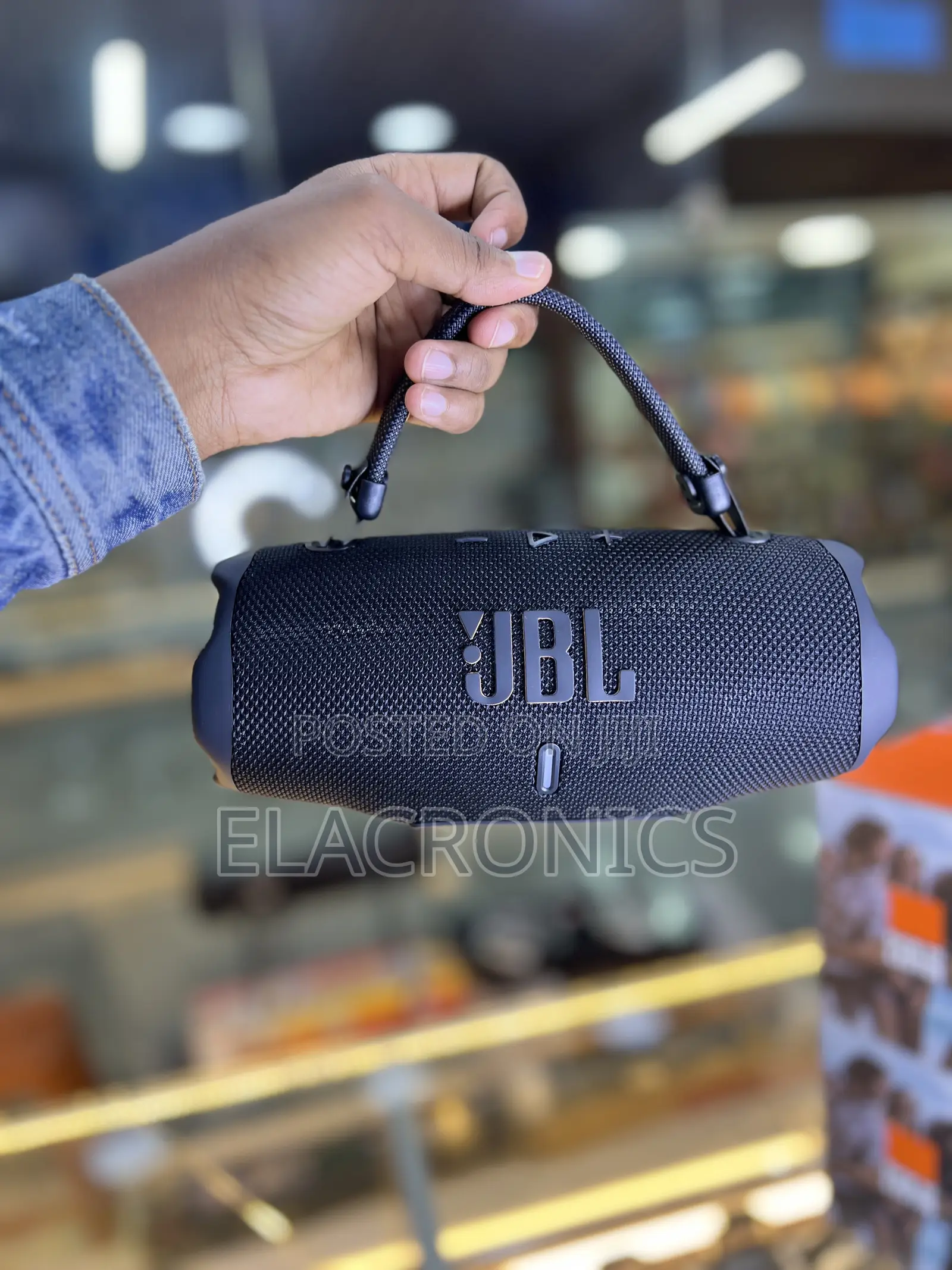 JBL Charge 6 Bluetooth Speaker