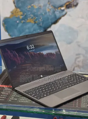New Laptop HP Stream Notebook 16GB Intel Core i7 SSD 512GB