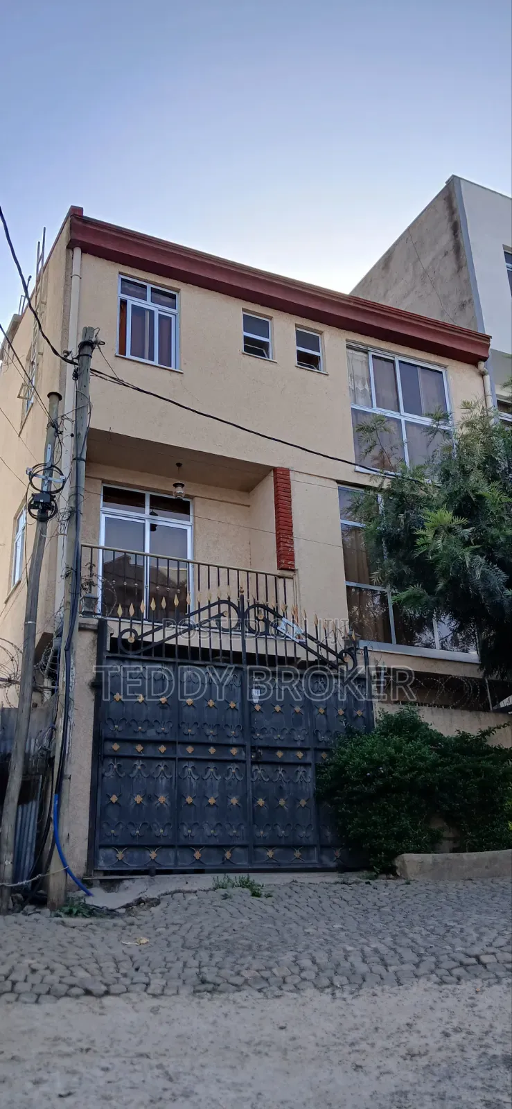 4bdrm House in Haile Garment, Nifas Silk-Lafto for sale