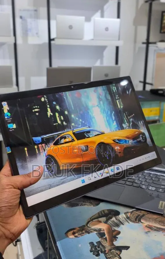 New Laptop Lenovo ThinkPad Yoga 16GB Intel Core i5 SSD 512GB