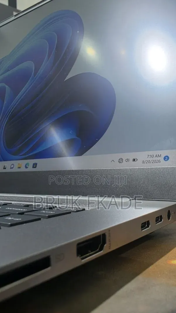 New Laptop HP Zbook Studio G7 32GB Intel Core i7 SSD 512GB