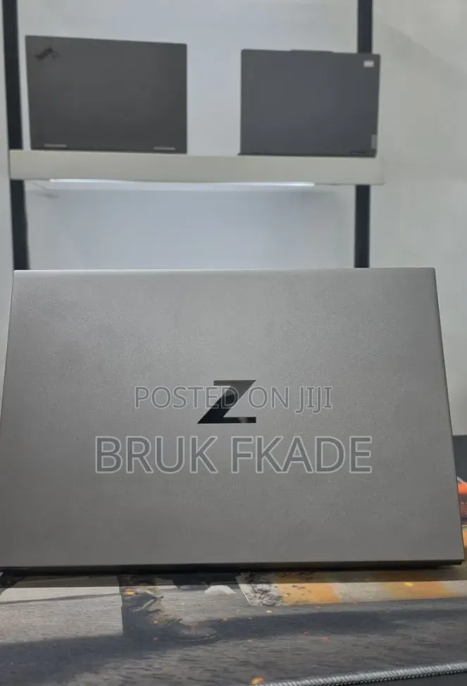 New Laptop HP Zbook Studio G7 32GB Intel Core i7 SSD 512GB