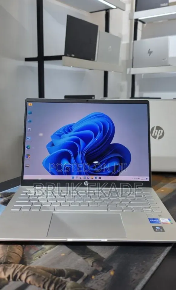 New Laptop HP Pavilion 14 16GB Intel Core i5 SSD 512GB