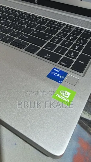 New Laptop HP ProBook 450 G8 16GB Intel Core i7 SSD 512GB
