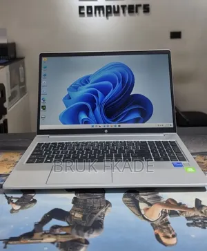 New Laptop HP ProBook 450 G8 16GB Intel Core i7 SSD 512GB