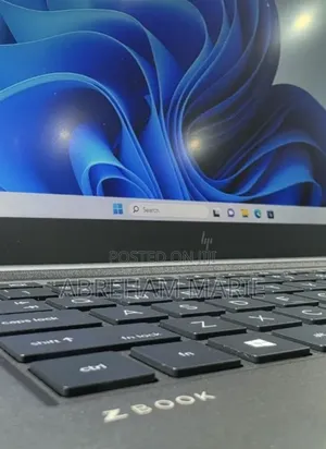 New Laptop HP Zbook Studio G7 32GB Intel Core i7 SSD 512GB