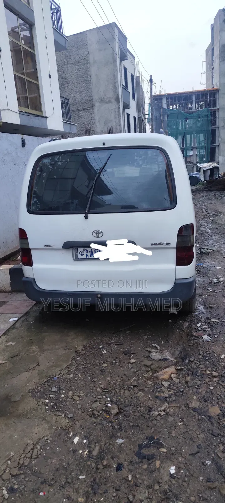 Toyota Grand HiAce 2001 White