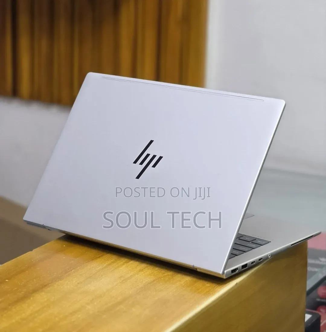 New Laptop HP EliteBook 640 G11 16GB Intel Core Ultra 5 SSD 512GB