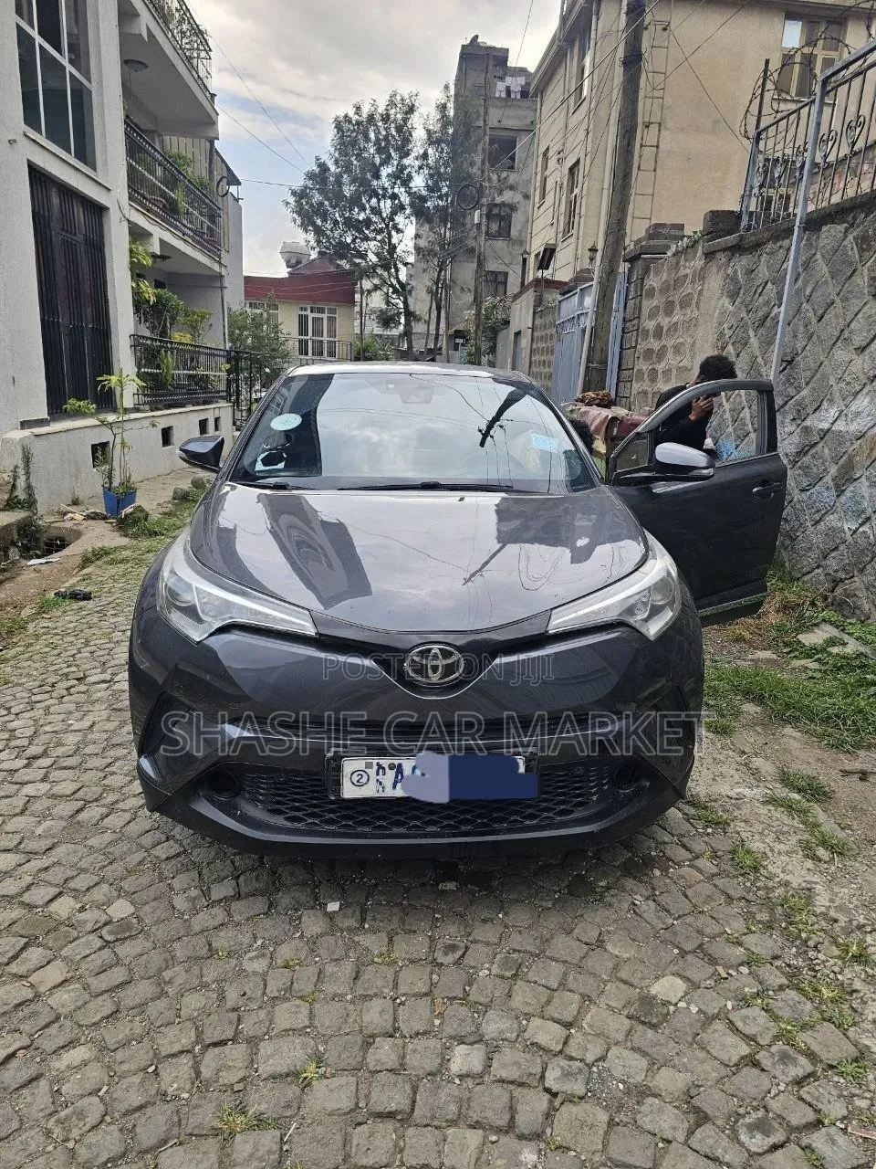 Toyota C-HR 2017 Gray