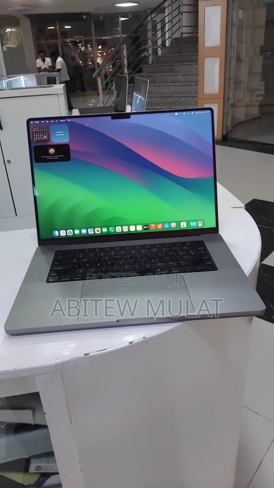 New Laptop Apple MacBook Pro 2021 M1 32GB Apple M1 Pro SSD 1T