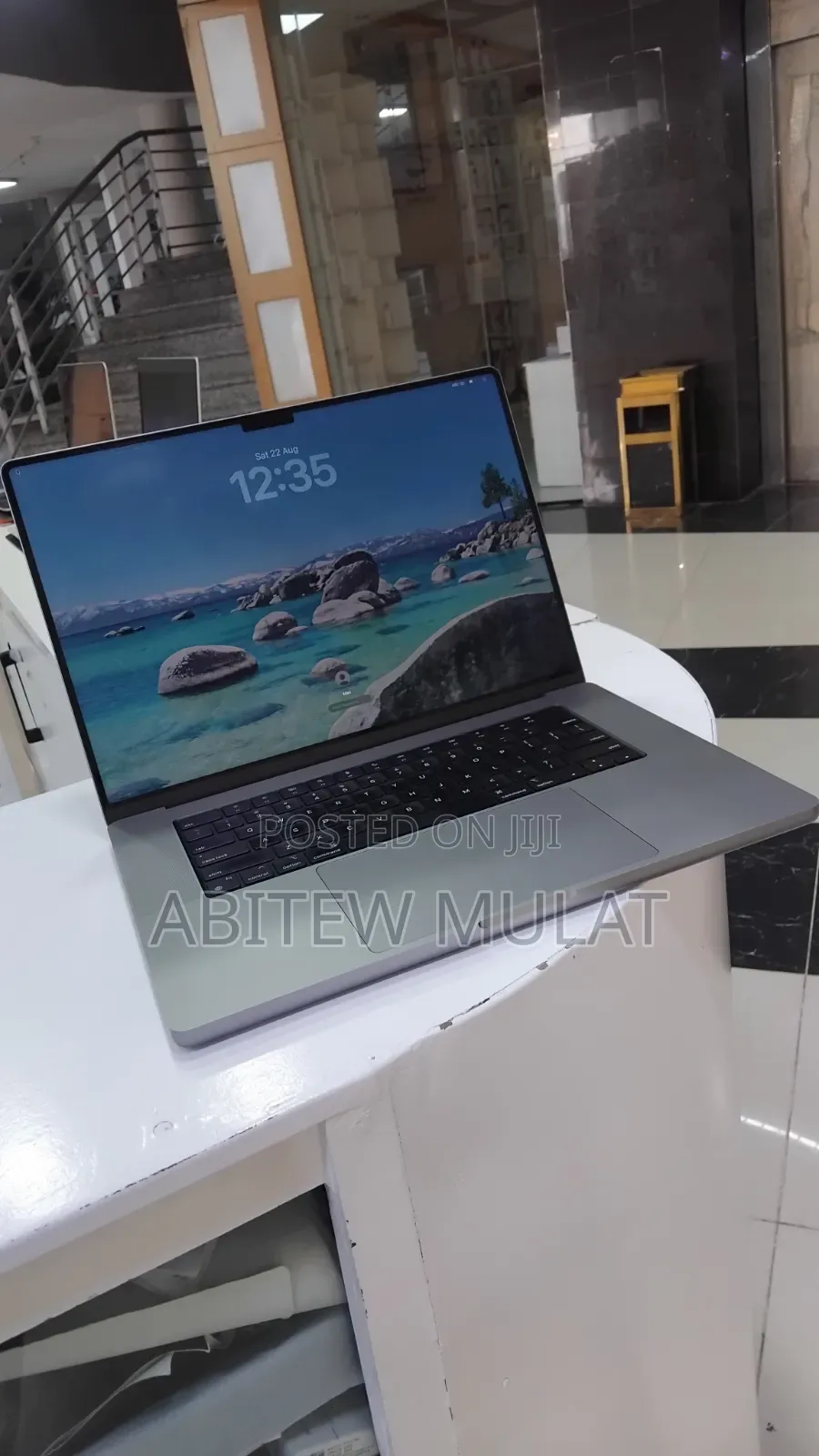 New Laptop Apple MacBook Pro 2021 M1 32GB Apple M1 Pro SSD 1T