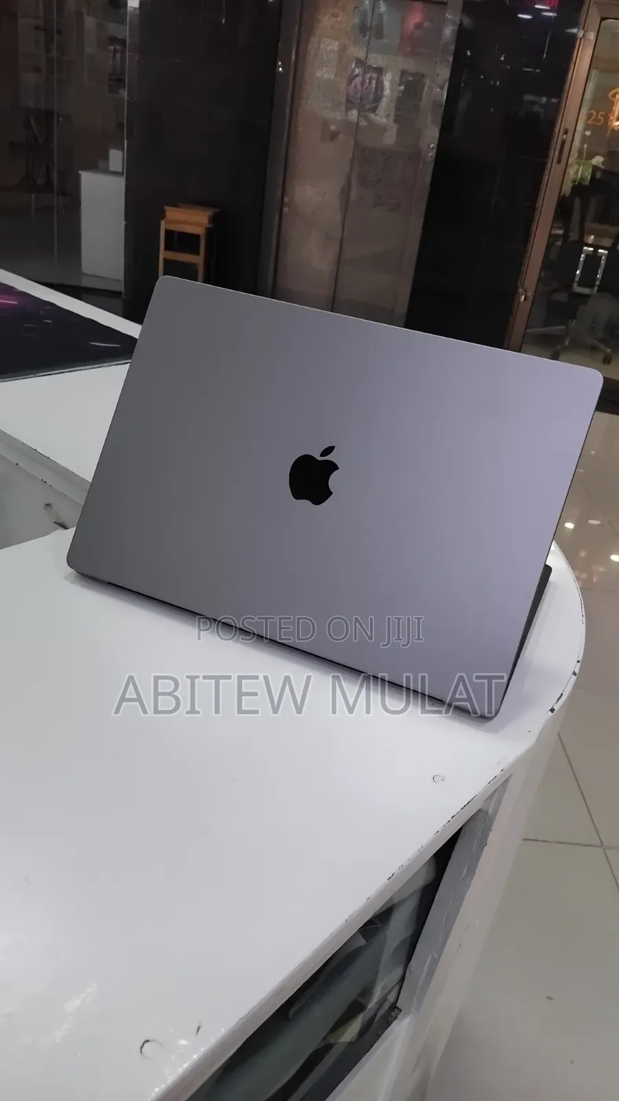 New Laptop Apple MacBook Pro 2021 M1 Max 32GB Apple M1 Max SSD 1T