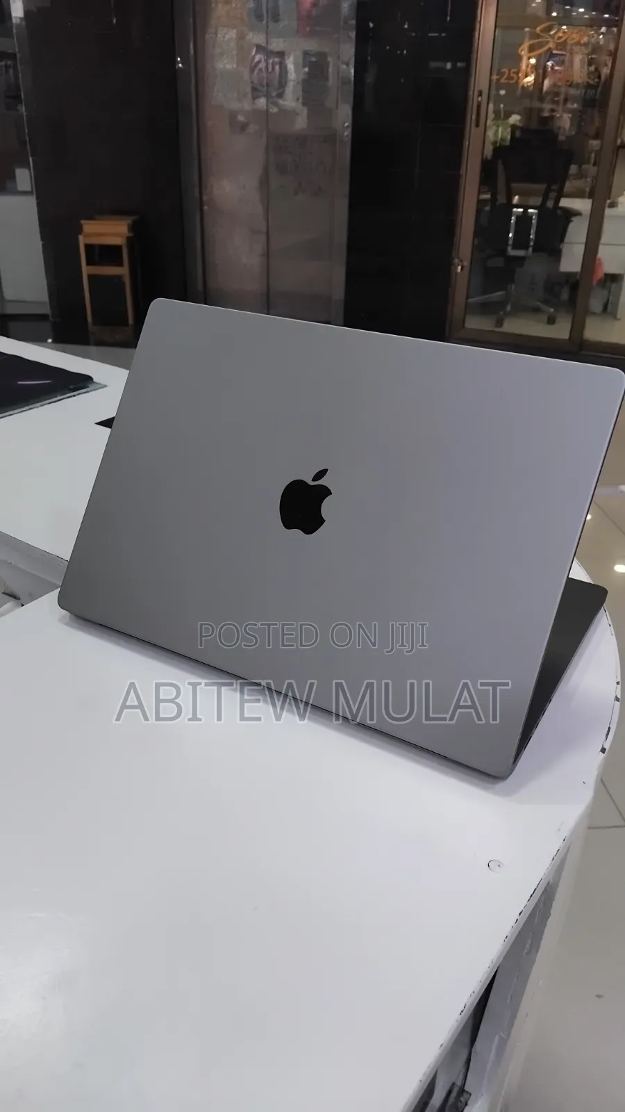 New Laptop Apple MacBook Pro 2021 M1 Max 32GB Apple M1 Max SSD 1T