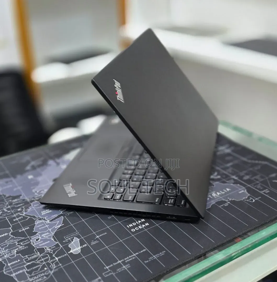 New Laptop Lenovo ThinkPad T14s Gen 1 16GB AMD Ryzen 5 SSD 512GB