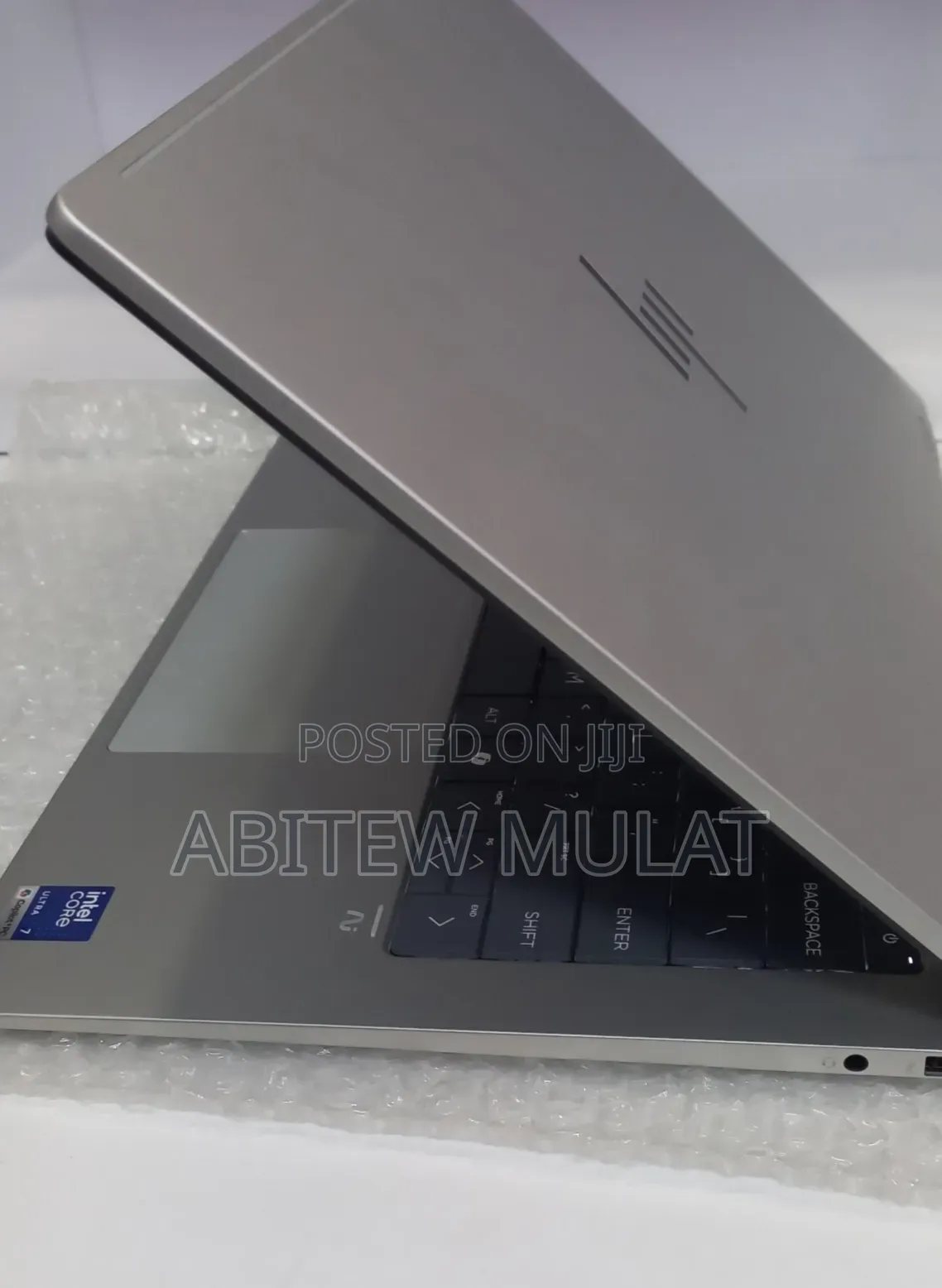New Laptop HP OmniBook Ultra Flip 14" 16GB Intel Core Ultra 7 SSD 1T