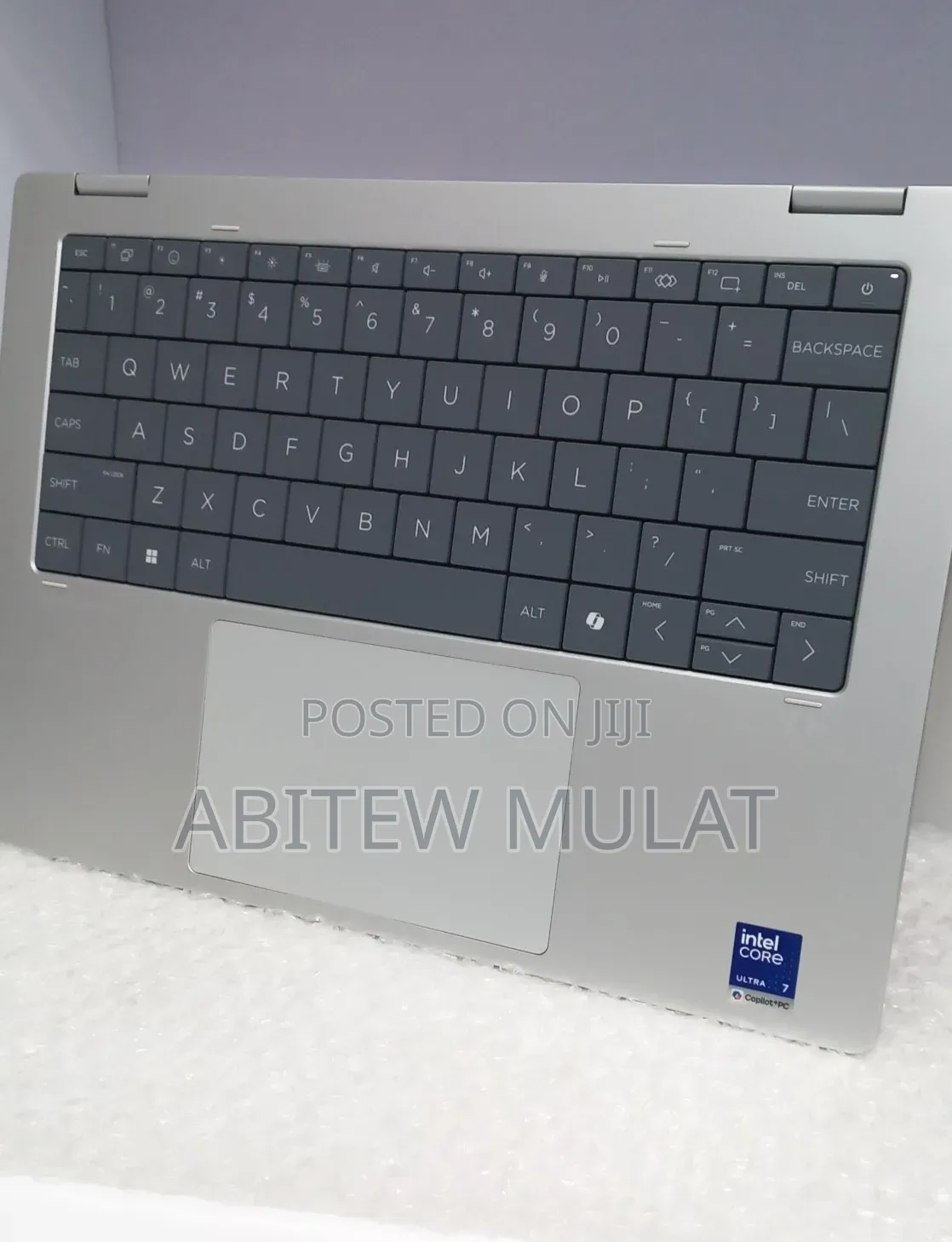 New Laptop HP OmniBook Ultra Flip 14" 16GB Intel Core Ultra 7 SSD 1T