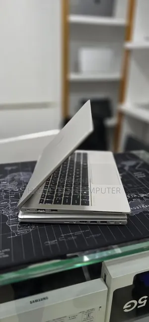 New Laptop HP EliteBook 640 G10 16GB AMD Ryzen 5 SSD 512GB