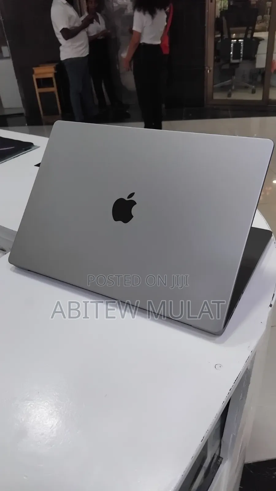 New Laptop Apple MacBook Pro 2021 M1 Max 64GB Apple M1 Max SSD 1T