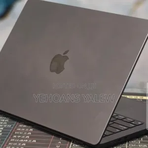 New Laptop Apple MacBook Pro 2024 M4 16GB Apple M4 Pro SSD 512GB