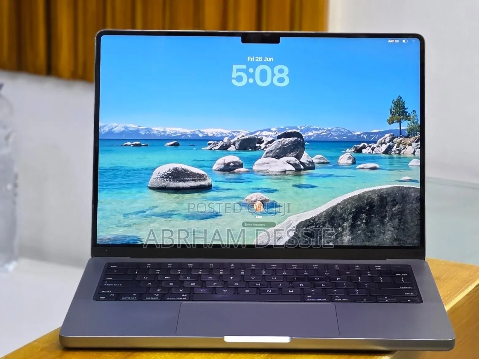 New Laptop Apple MacBook Pro 2021 M1 32GB Apple M1 SSD 512GB