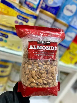 KIRKLAND ALMONDS USA Number#1 Grown in California 1.36kg Supreme Whole