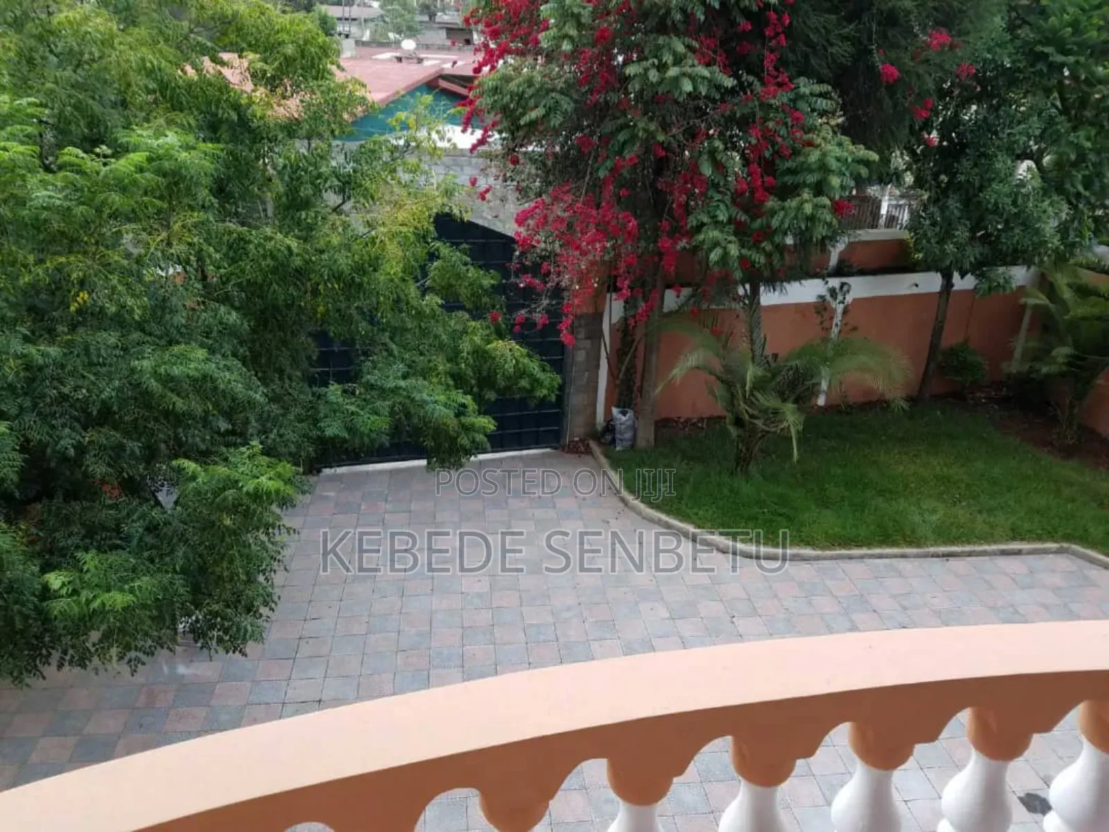 5bdrm House in Addis Abeba, East Shewa for sale