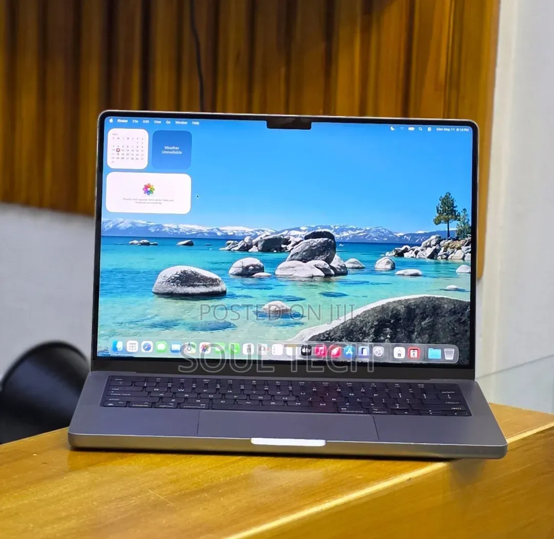 New Laptop Apple MacBook Pro 2021 M1 16GB Apple M1 Pro SSD 512GB