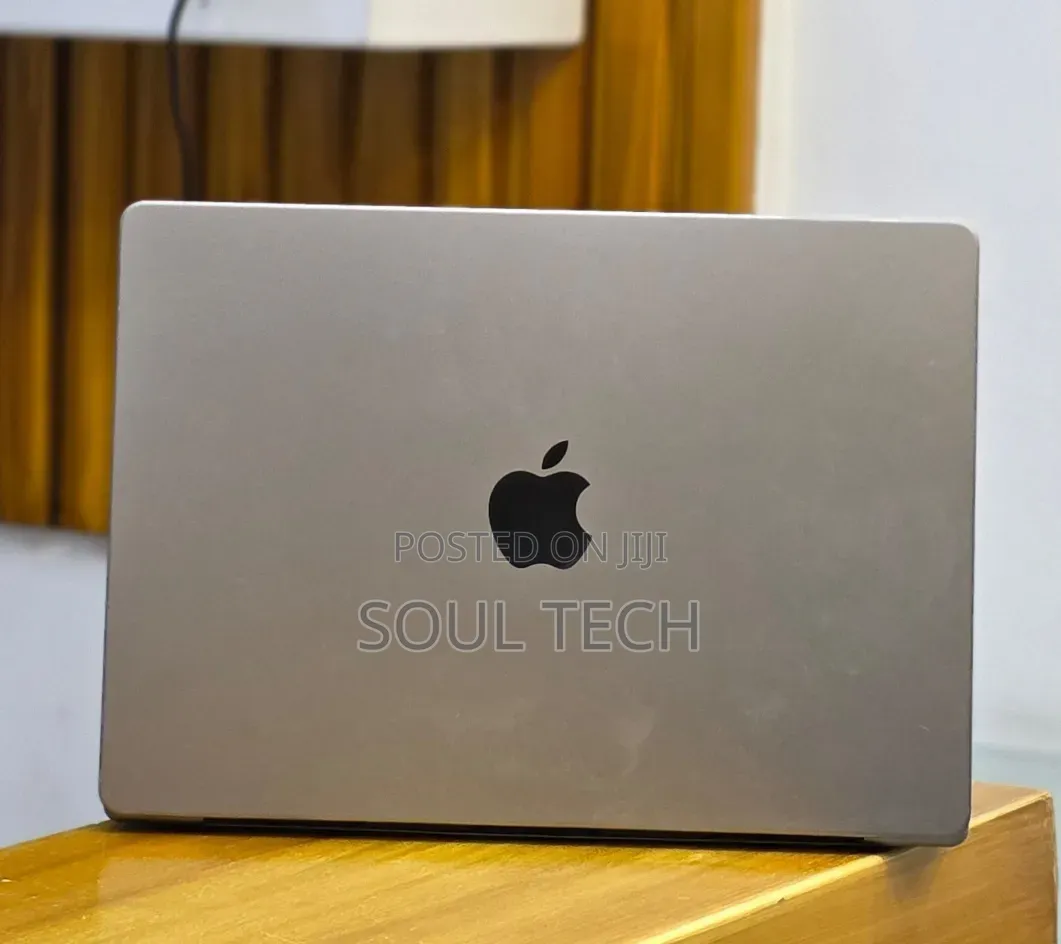 New Laptop Apple MacBook Pro 2021 M1 16GB Apple M1 Pro SSD 512GB