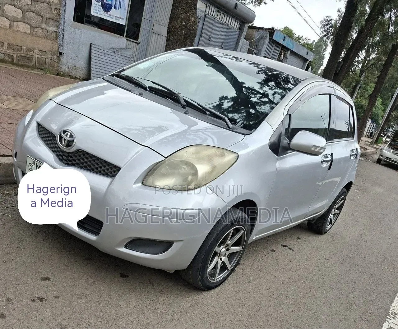 Toyota Yaris 2009 Silver