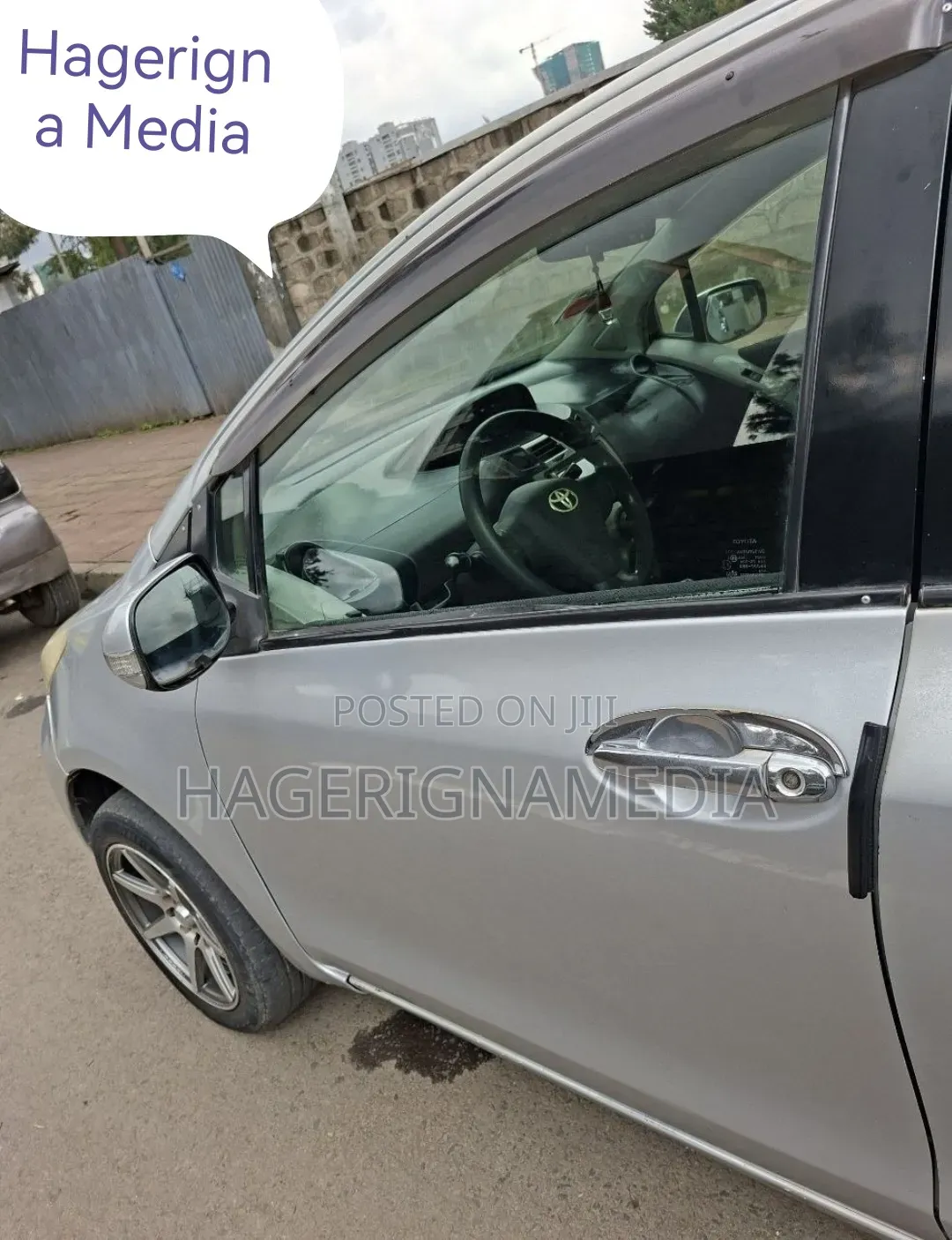 Toyota Yaris 2009 Silver