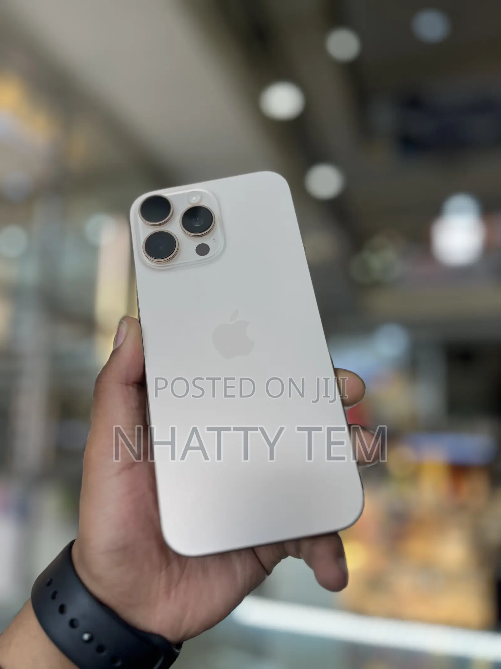 Apple iPhone 16 Pro Max 256 GB Gold