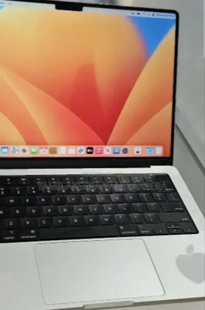 New Laptop Apple MacBook Pro 2021 M1 16GB Apple M1 SSD 512GB