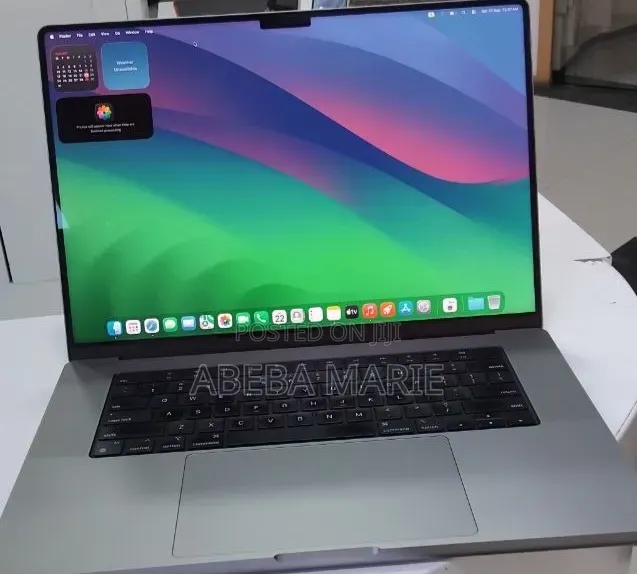 New Laptop Apple MacBook Pro 2021 M1 32GB Apple M1 Pro SSD 1T